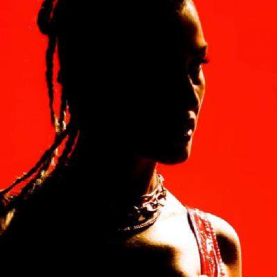 Alina Eremia lansează cel mai recent single: Noi