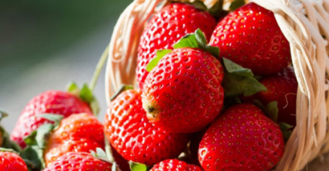 Cele 11 beneficii imbatabile ale capsunelor!