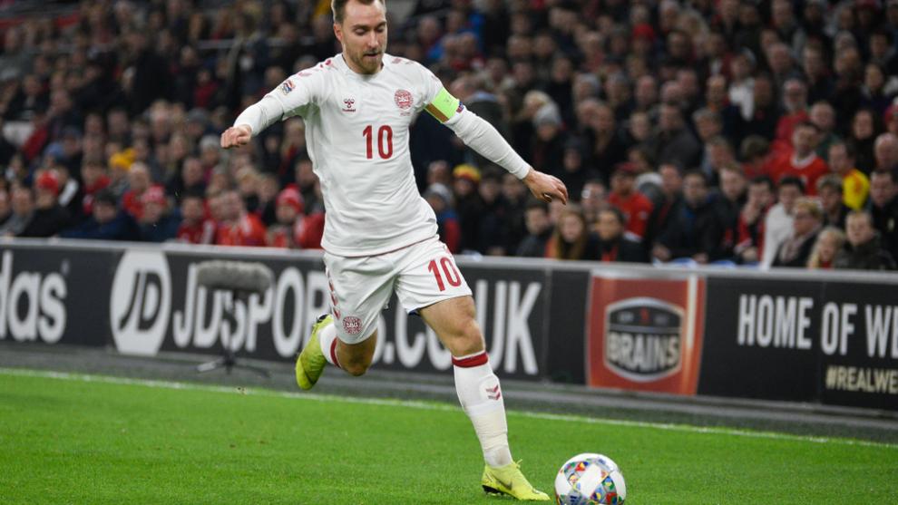 S-a prăbușit pe teren și a stârnit panică în întreaga lume a fotbalului. UEFA a venit imediat cu primele declarații 