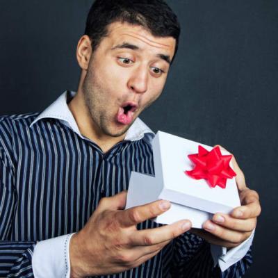 Cheltuiala putina si efect maxim. TOP 4 cele mai potrivite cadouri pentru iubitul tau