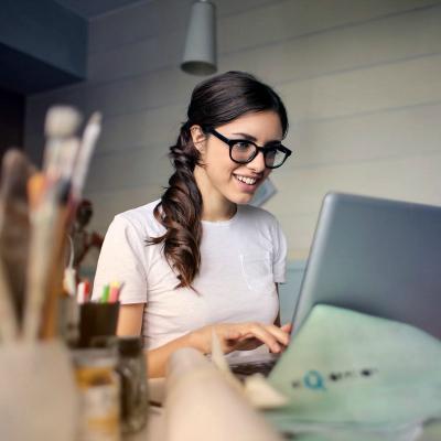 Cum să fii mai productiv când lucrezi de acasă?