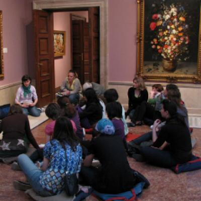 Muzeul nostru: proiect pentru atragerea voluntarilor in muzee