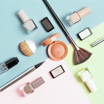 Shopping: Cosmetice de vară pentru frumusețea ta