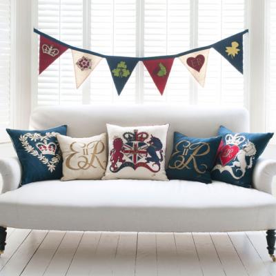 5 metode de a schimba aspectul unui living cu putini bani