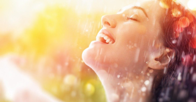 HRANA VIE pentru SUFLET: 5 emotii POZITIVE care iti intaresc SANATATEA