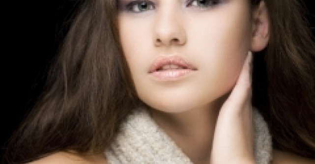 Practic: machiaj diafan a la Valentino 