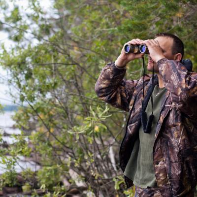 Binocluri şi lunete cum le selectezi pe cele potrivite