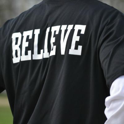 La ce ocazii poti purta un tricou personalizat