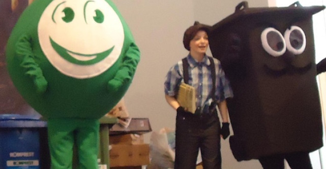 Peste 2.000 de elevi invata despre colectarea selectiva cu Romprest 