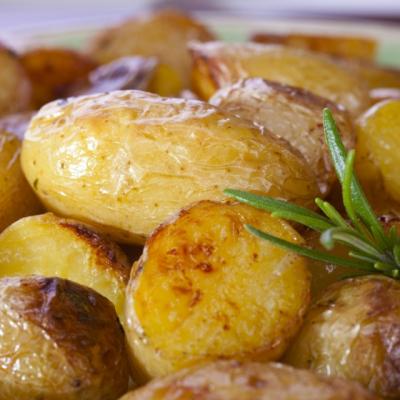 Cartofii noi - beneficii EXTRAORDINARE pentru sanatate