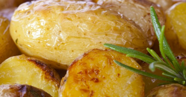 Cartofii noi - beneficii EXTRAORDINARE pentru sanatate