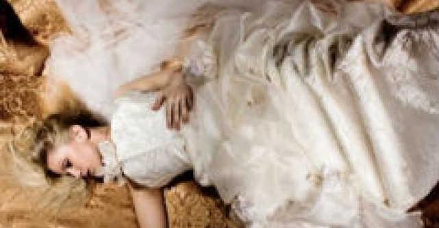 13 Rochii de mireasa care iti pun in evidenta formele