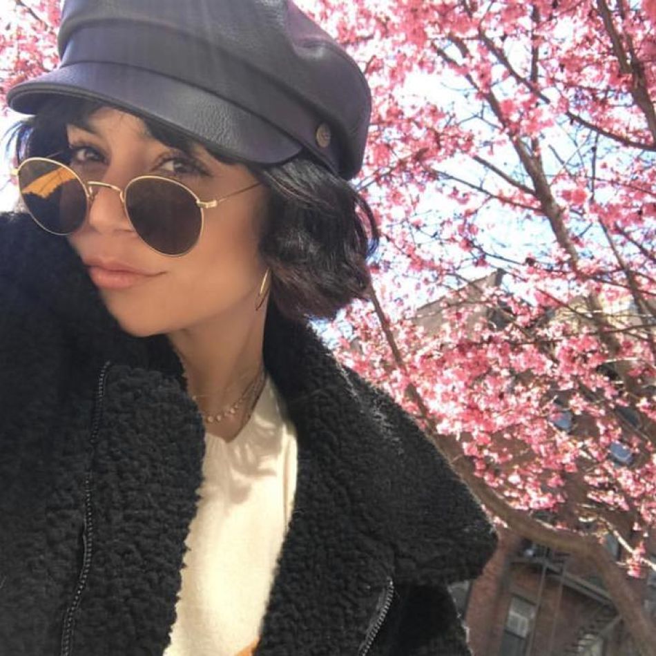 Vanessa Hudgens, cu burtica de gravidă la vedere la Premiile Oscar! Actrița așteaptă primul ei copil