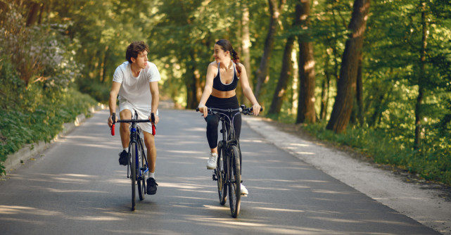 Clasică sau electrică: Factorii cheie de care să ții cont când îți alegi bicicleta