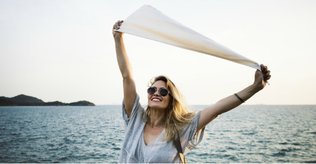 40% dintre femeile din România dorm mai mult, în timp ce 24% nu lucrează în prima zi după concediu 