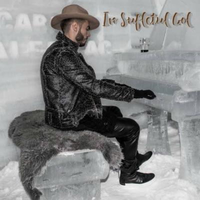 Sonny Flame s-a lasat In sufletul gol la Hotelul de Gheata pentru noul lui clip 