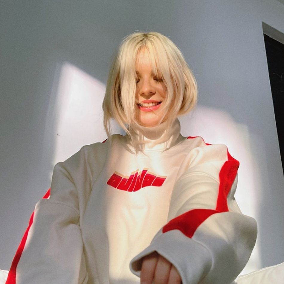 Interviu Delia Rus. Hai să o cunoști pe artista pop ale căror piese au milioane de vizualizări