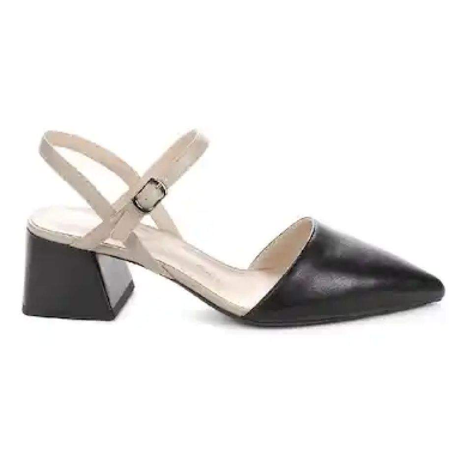 Eleganță și senzualitate: 20 de perechi de pantofi cu toc pentru această toamnă