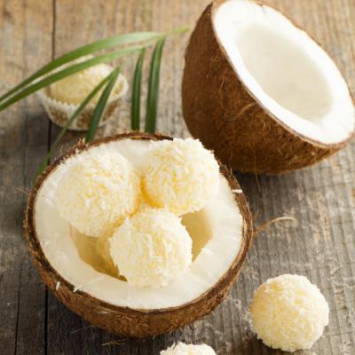 Martisor dulce: Bomboane Raffaello de casa