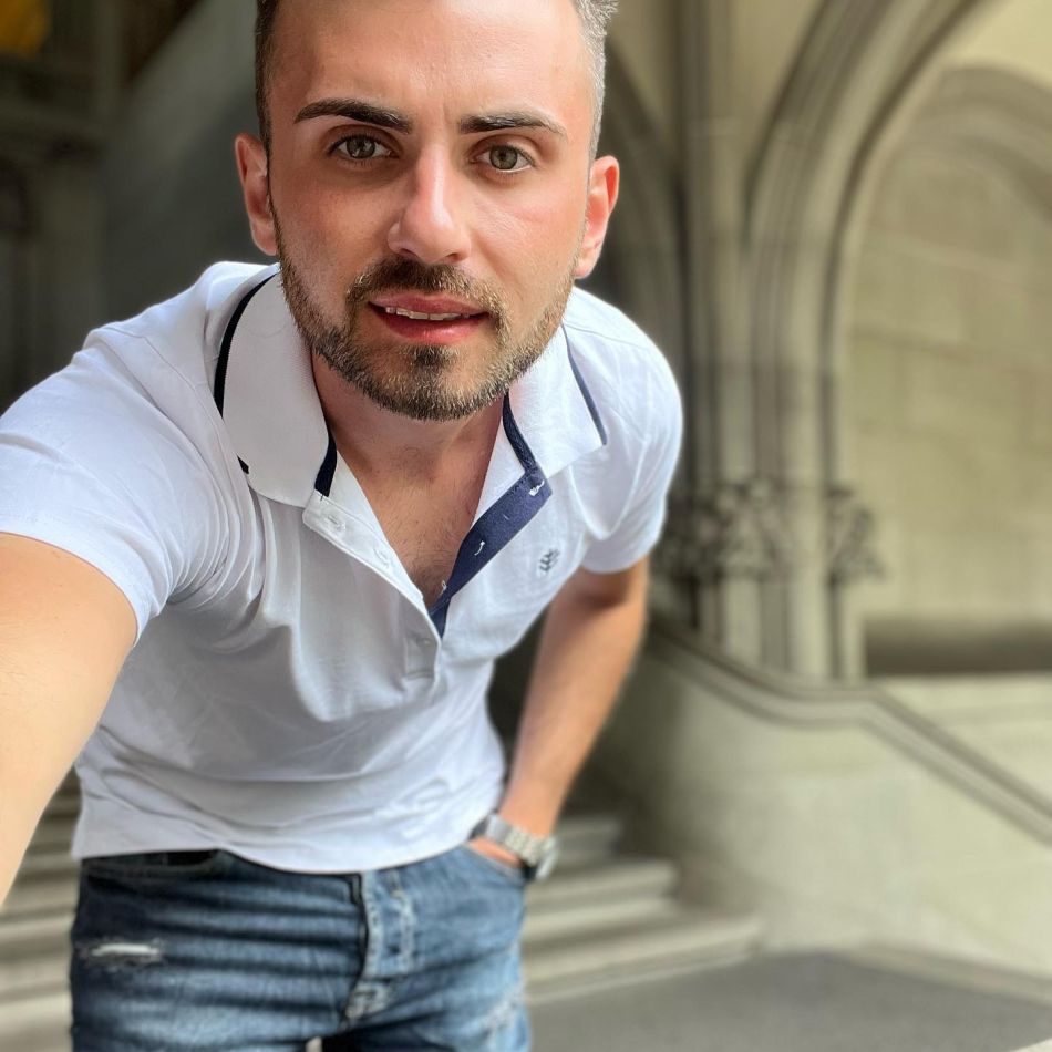 O nouă lovitură pe Insula Iubirii: Rareș, surprins în ipostaze compromițătoare cu o ispită! Daiana, lacrimi amare 