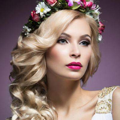 5 Suplimente care trateaza CADEREA PARULUI