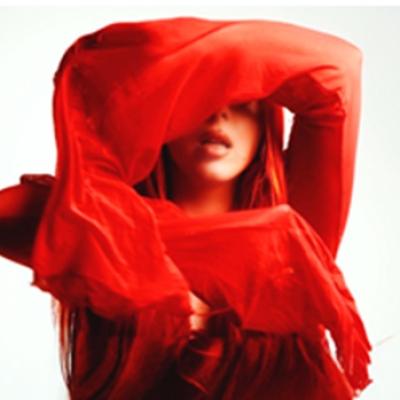  Olivia Addams promite să te vrăjească cu De mă lași