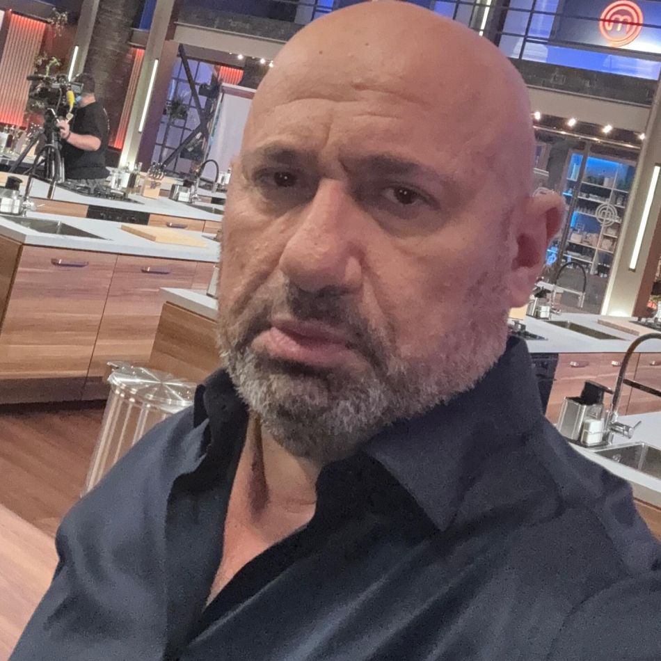 Lovitură pentru emisiunea MasterChef! Critici dure la adresa juraților Bontea, Scărlătescu și Dumitrescu 