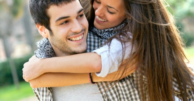 5 lucruri despre care tu si partenerul tau ar trebui sa discutati zilnic 