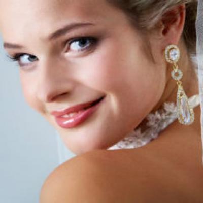 Bijuterii cu stil pentru mirese elegante