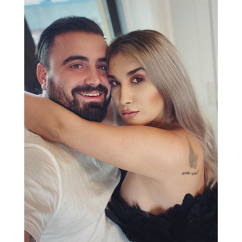 Adda trage un semnal de alarmă în plin sezon de căpușe! Cum și-a educat fiul în cazul unei mușcături de căpușă?