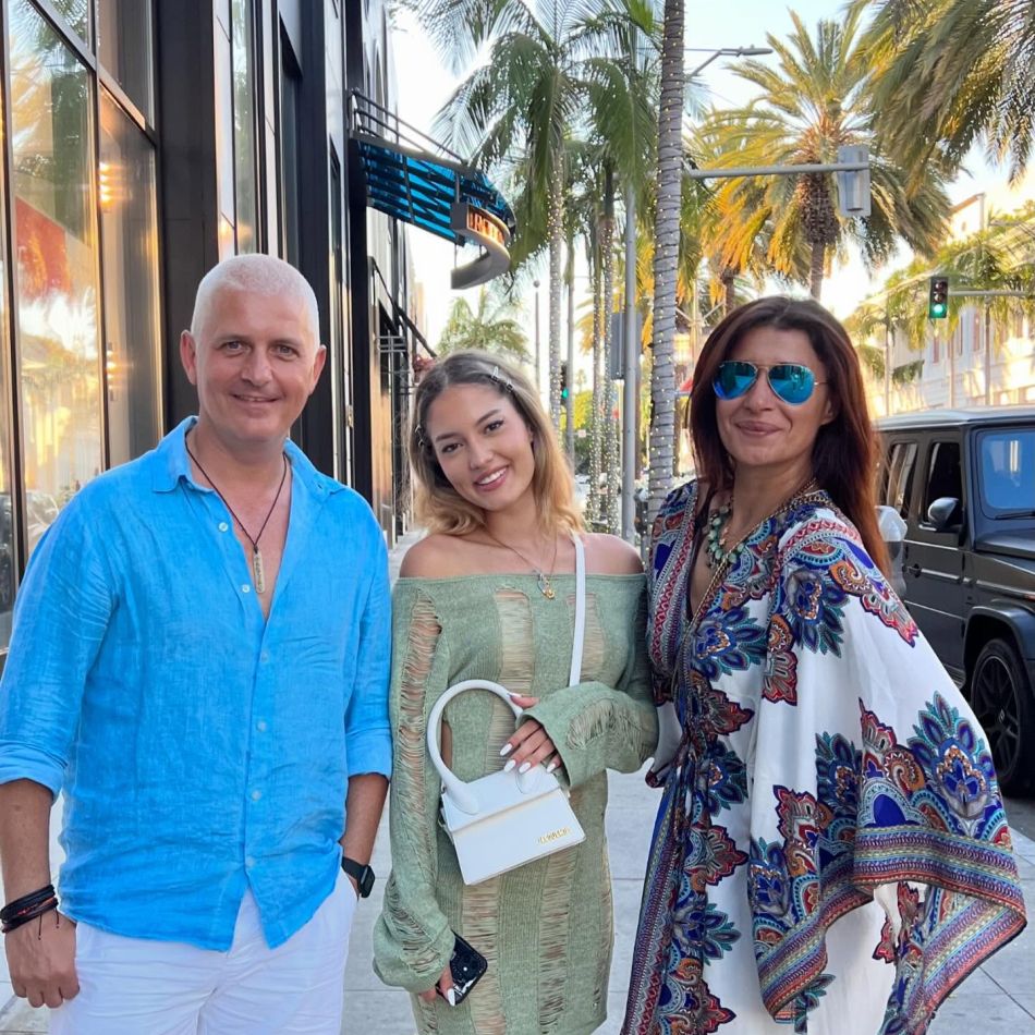 Jasmina Ianțu, fiica lui Virgil Ianțu, pusă la muncă de jos în Spania: Spală sute de vase...