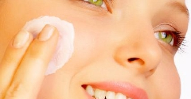 Schimba-ti crema cu Olay Total Effects