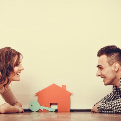 Zece lucruri pe care să le faci înainte să îți cumperi prima casă