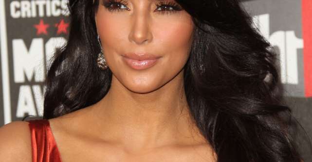 Mama lui K Kardashian s-a facut de ras in fata a milioane de oameni