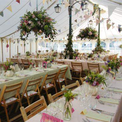 Aranjamente de nunta cu influente shabby chic