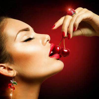 VISINELE - Miracolele anticancerigene ale verii