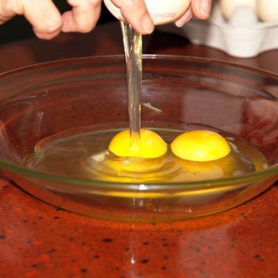 Controversa: Cum e mai bine sa mananci oul, doar albusul sau si galbenusul?