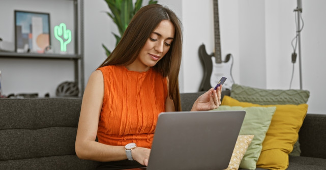 Ai o cheltuială neașteptată? Acum e mai ușor ca oricând să-ți faci un credit de nevoi personale