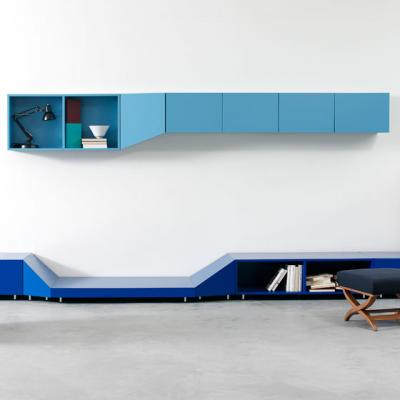 Culoarea albastru: 14 accesorii si piese de mobilier