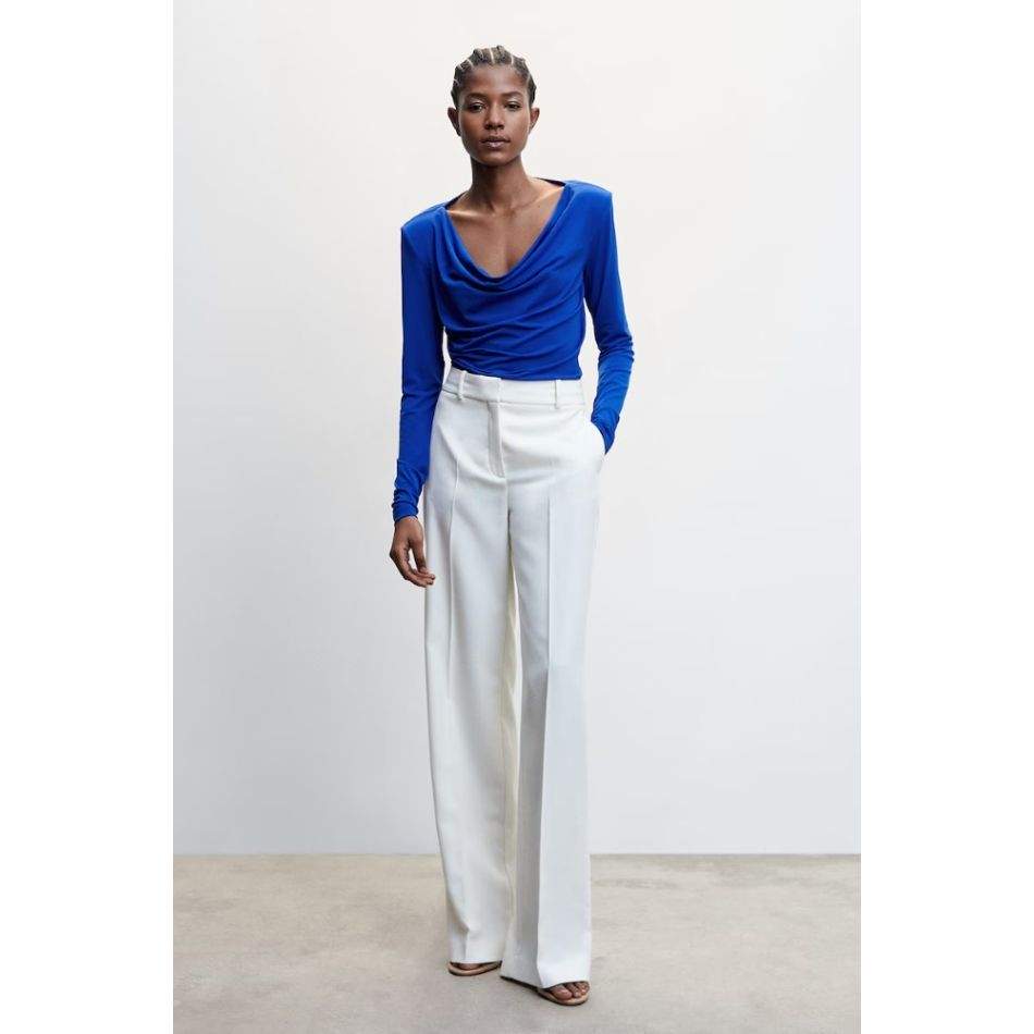 20 de bluze elegante sub 150 de lei 