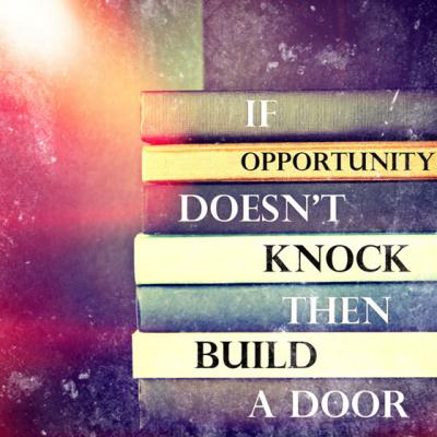 7 Carti MOTIVATIONALE pe care fiecare trebuie sa le citeasca