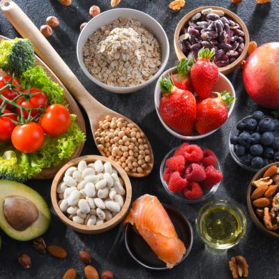 Dieta pentru constipație: ce să mănânci, ce să eviți și un meniu simplu pentru 7 zile