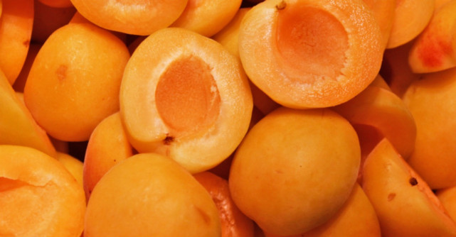 Caisele coapte, beneficii pentru sanatate si frumusete