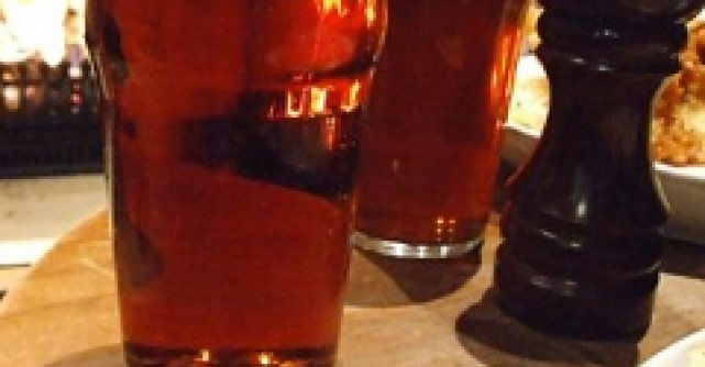 Quiz: Cat de alcool-cunoscatoare esti?