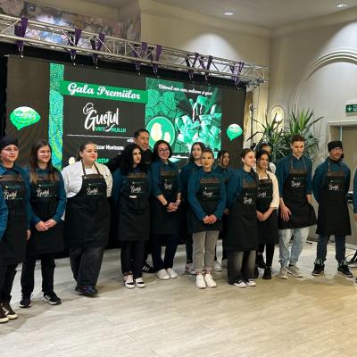 Liceeni care aspiră la profesia de Chef premiați în cadrul proiectului Gustul Viitorului