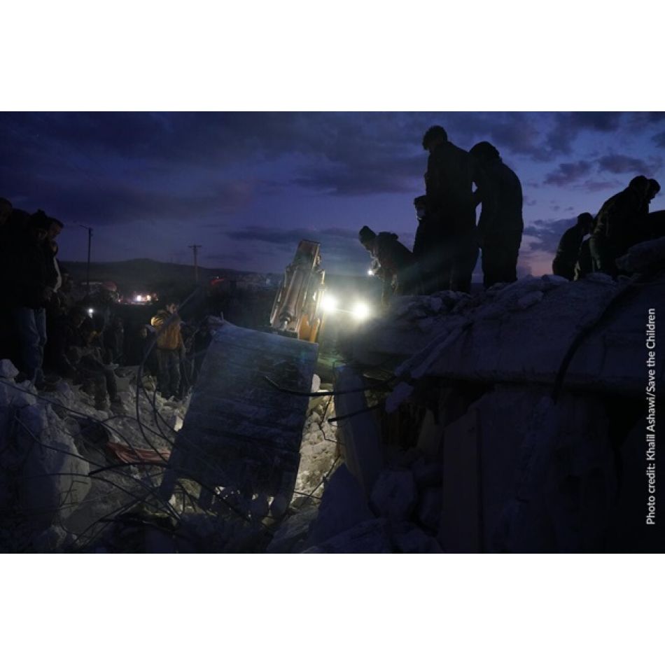 Copiii din Turcia și Siria sunt în risc vital. Salvați Copiii România anunță  un mecanism de ajutor imediat