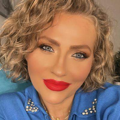 Mirela Vaida, momente dramatice cu fiul ei, la spital. Familia prezentatoarei tv a fost lovită de această boală!