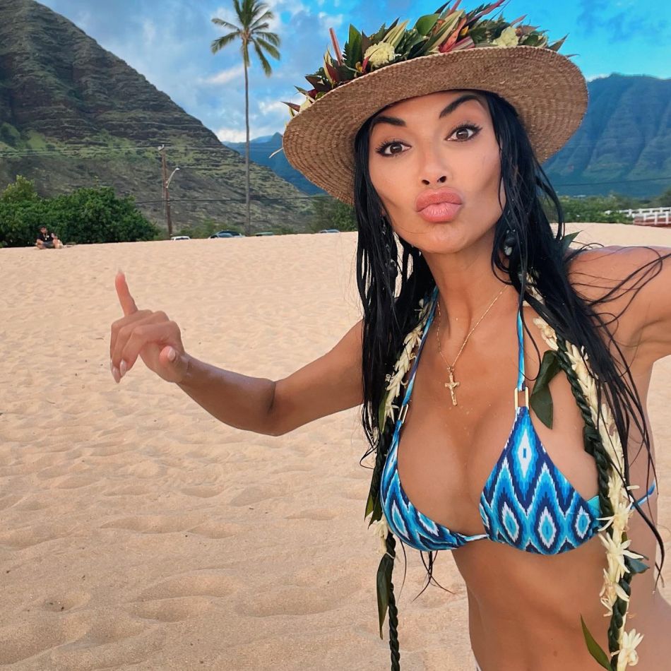 Nicole Scherzinger s-a logodit după 3 ani de relație cu Thom Evans