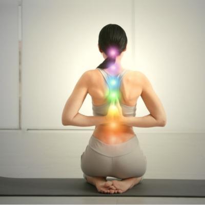 7 posturi de yoga si exercitii blande care calmeaza instant durerile de spate