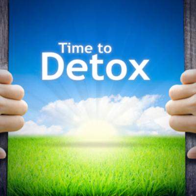 DETOXIFIEREA pe intelesul tuturor: 5 PASI esentiali pentru un organism curat